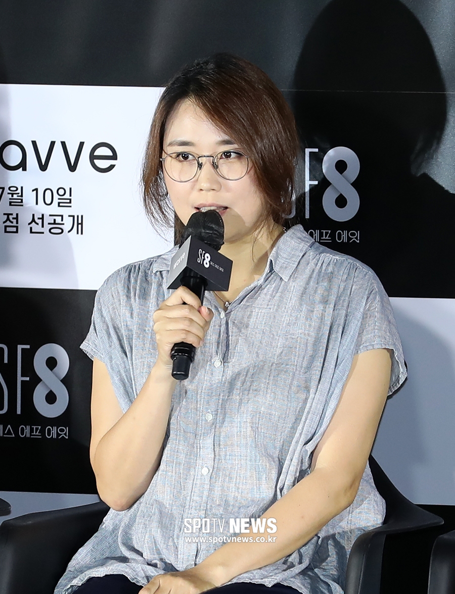 [포토S] 인사하는 '만신' 노덕 감독