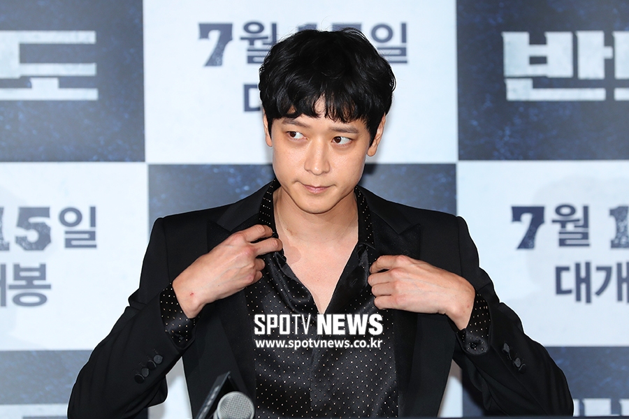 [포토S] 강동원, 40살 나이 무색한 방부제 비주얼