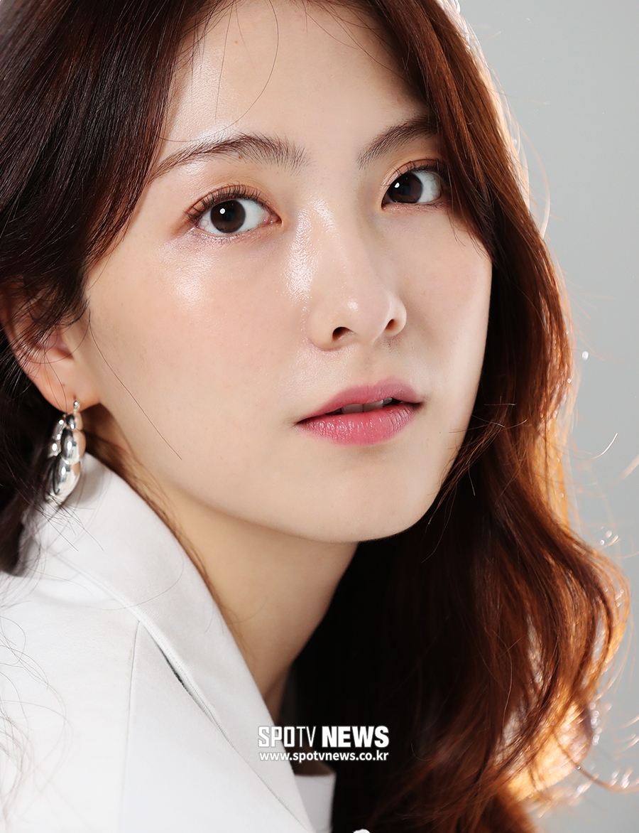[포토S] 강지영, 블랙홀 미모