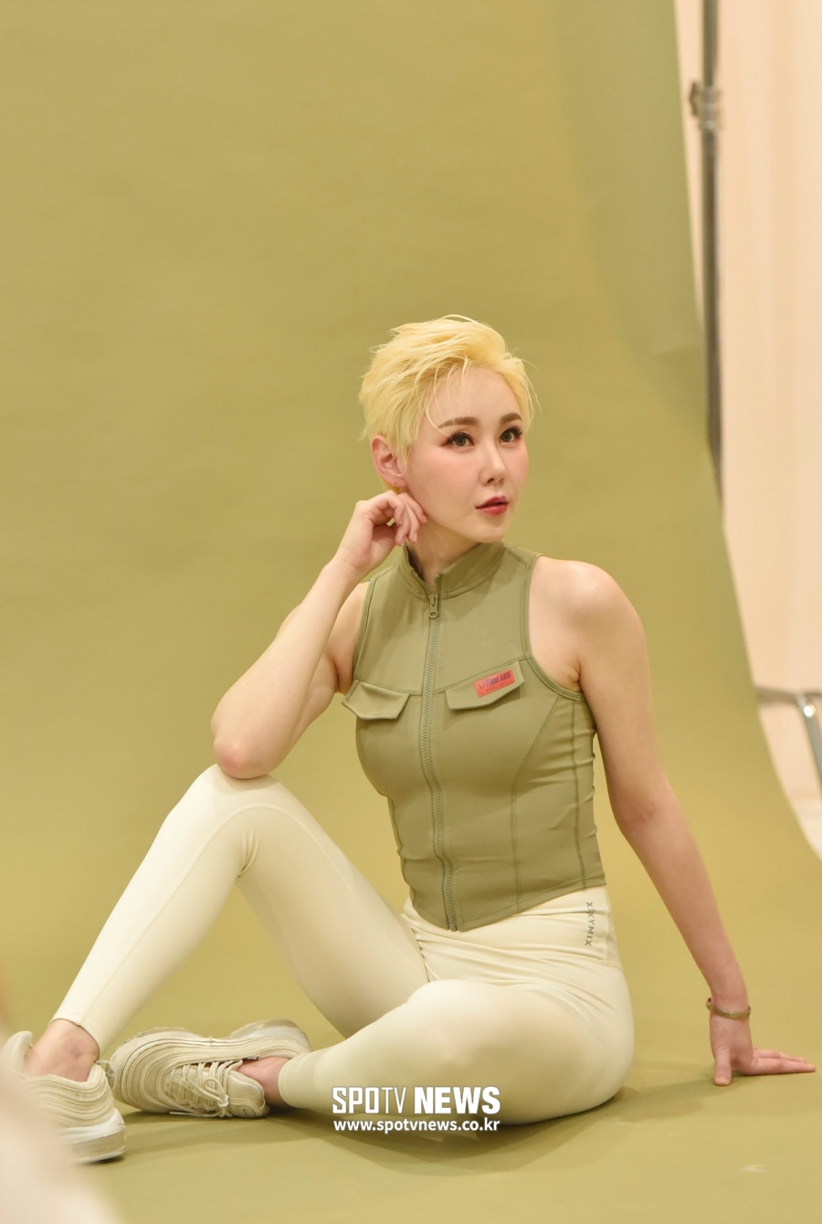 [LIVE 포토]'맥스큐 7월호' 머슬마니아 이종은, 카리스마 넘치는 포즈