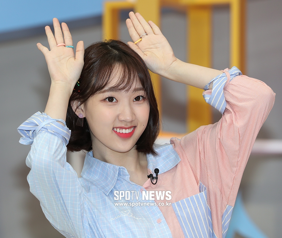 [포토S] 위클리 신지윤, 사랑스러운 토끼~