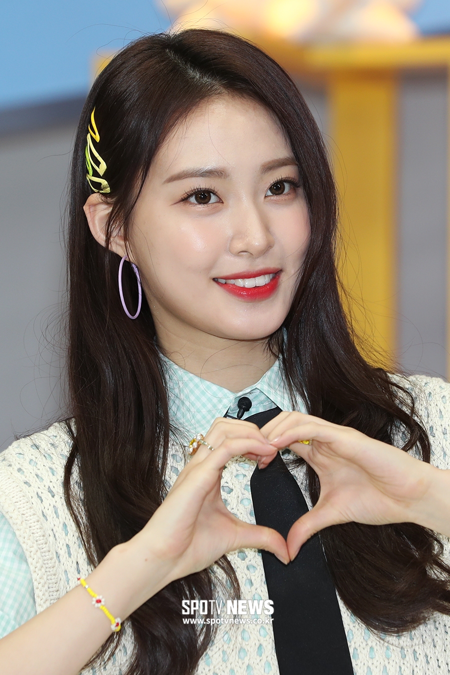 [포토S] 위클리 조아, 작은 얼굴에 꽉 찬 이목구비