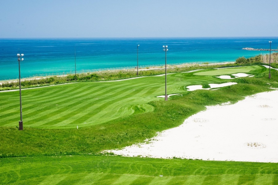 XGOLF, 그린피 할인 및 골프볼 증정 투어 패키지 판매