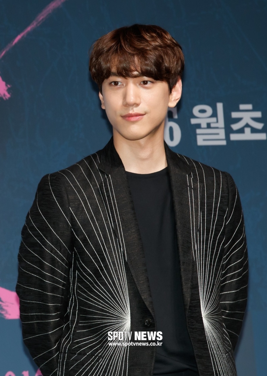 [단독]"더 단단하고 성숙하게" 성준 돌아온다…현재 말년휴가→미복귀 전역[종합]