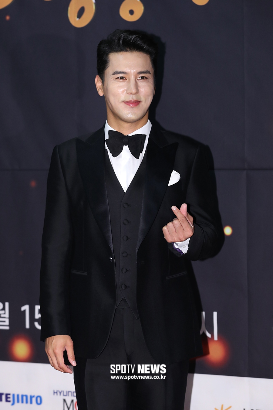 [포토S] 장민호, '훤칠하네~'
