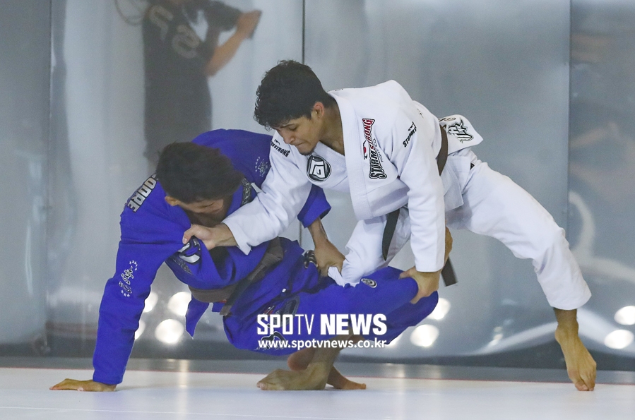 [포토S] 점수 따내는 파브리시우 안드레이