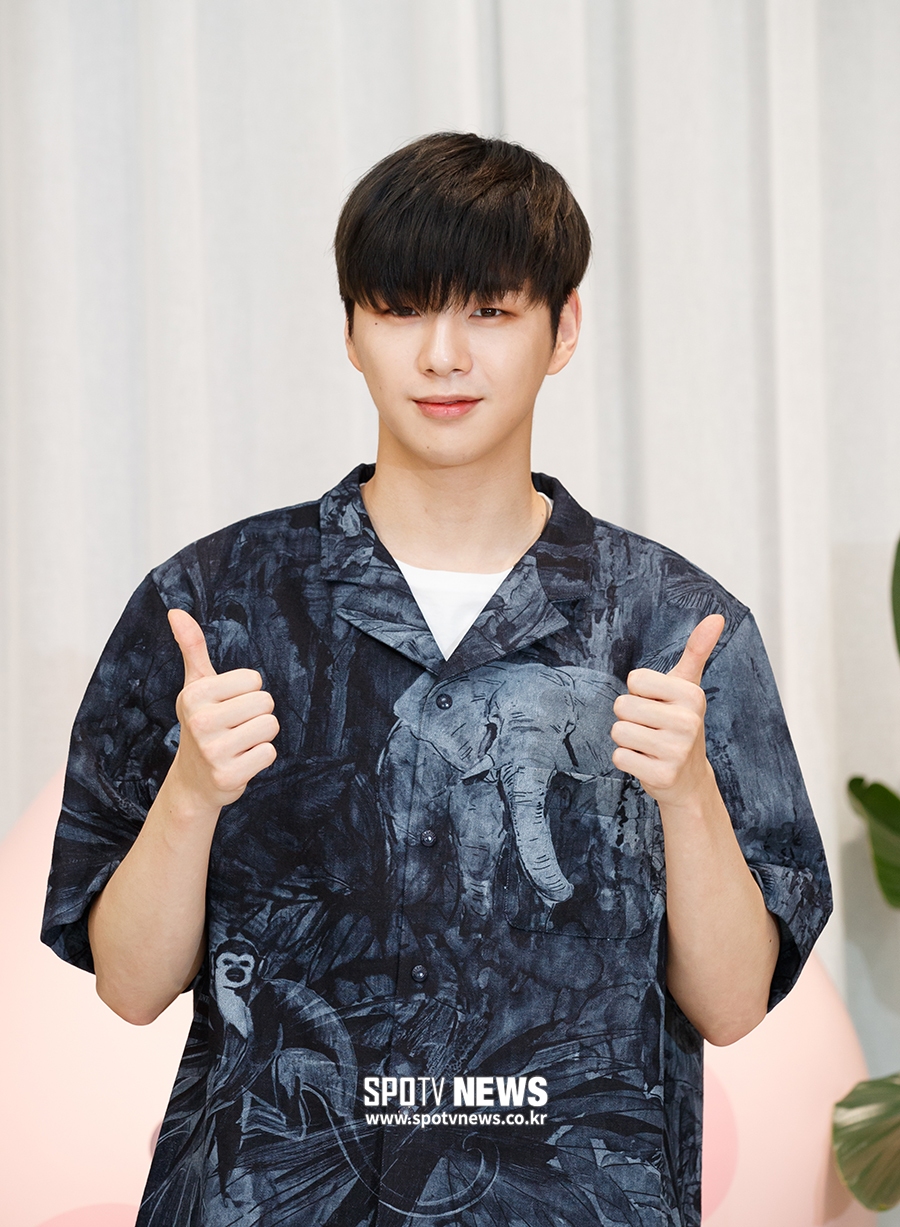 [포토S] 강다니엘, '팬심' 녹이는 눈빛