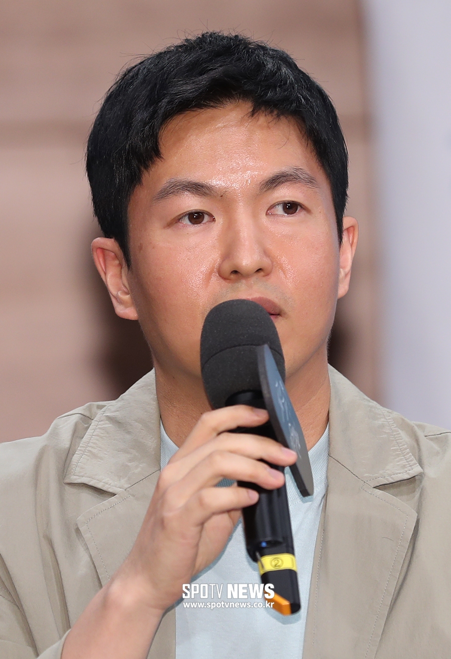 [포토S] 인사말 하는 진창규 PD