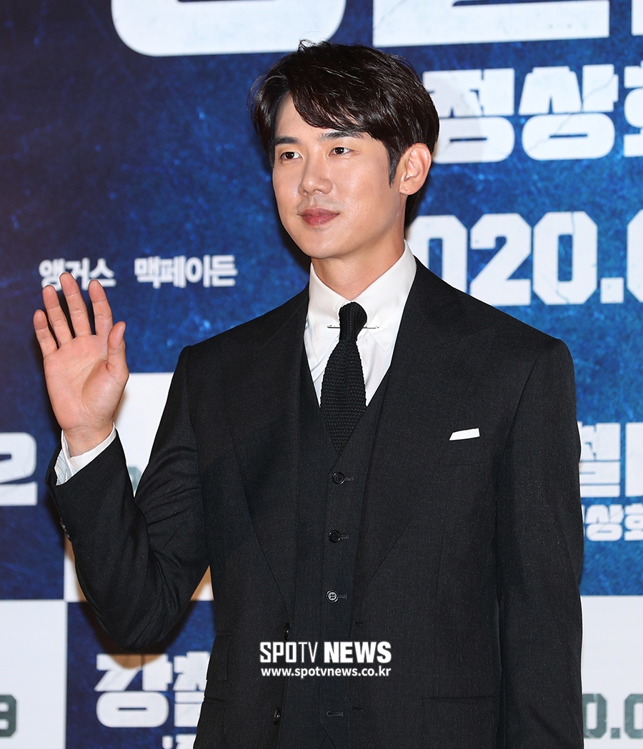 [포토S] 유연석, 태평양 어깨