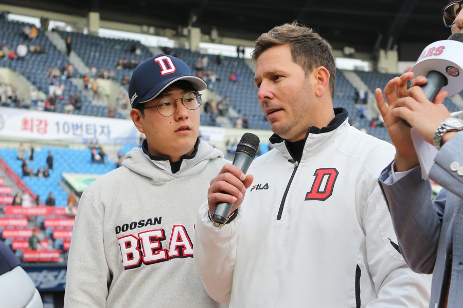 [김민경의 비하인DOO] 마야 방출에 꺽꺽 운 초보 통역, KBO 최고 타자의 친구로
