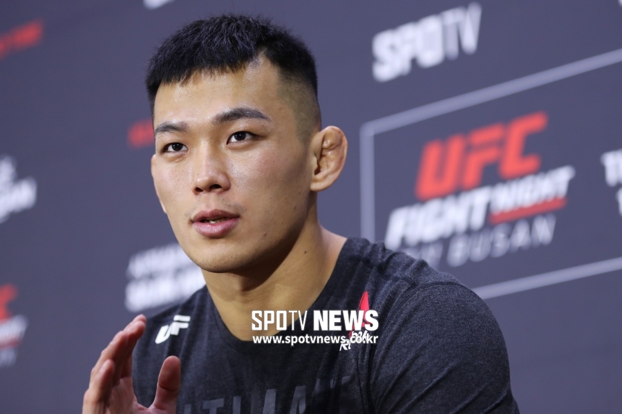 [오늘의 UFC(7/25)] 정다운·박준용 8월 2일 UFC 출전 취소