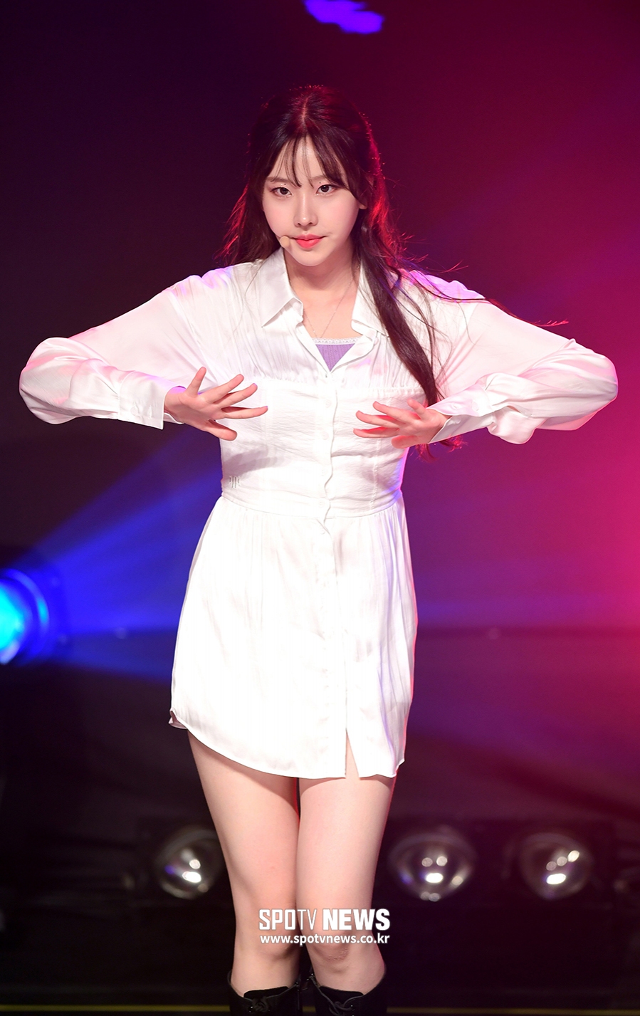 모모랜드 나윤, 청순미 만점