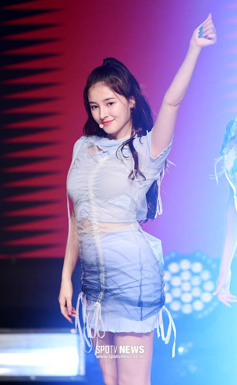 모모랜드 낸시, 어디서나 빛나는 미모