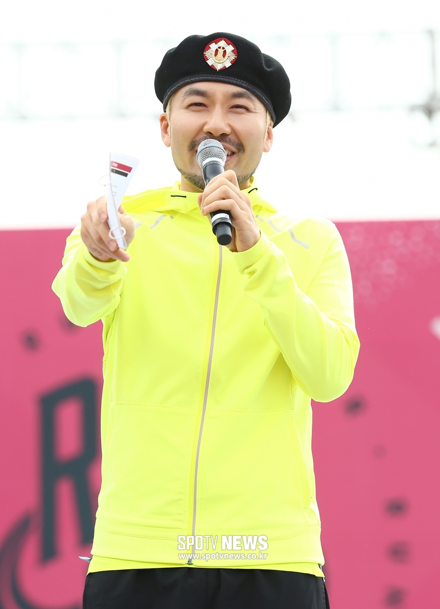 노홍철 측, 18세 연하와 결혼설 부인…"전혀 관련 없는 이야기"[공식입장]