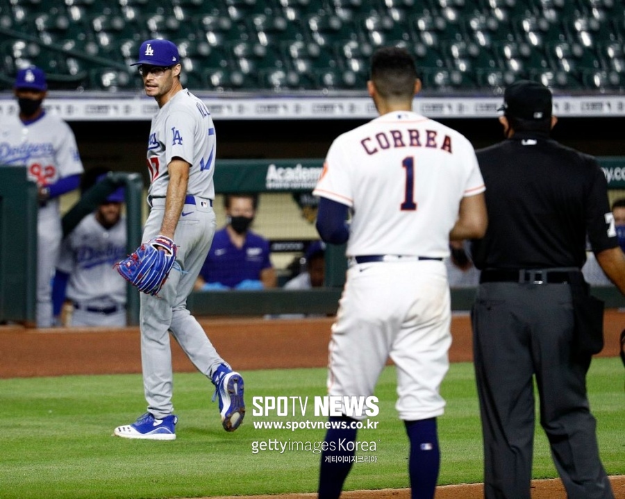 '2017 WS 어게인' 다저스가 휴스턴에 역전승…금지된 '벤클' 발생