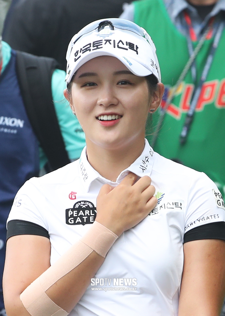 [포토S] 박현경, '귀여운 다람쥐 같아'
