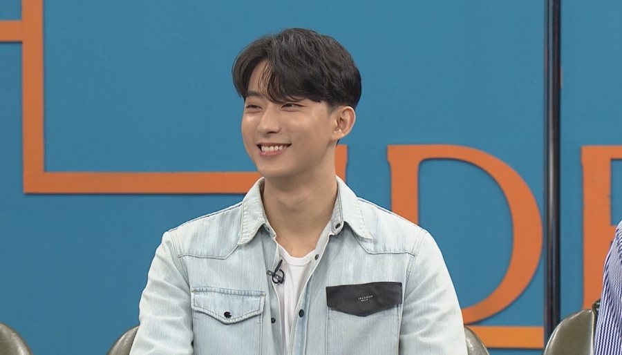 B1A4 공찬, 모태솔로라더니 열애중? '비스'서 깜짝고백[오늘TV]