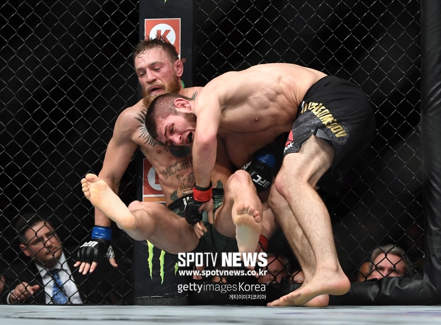 [오늘의 UFC(8/4)] 돌아온 하빕 "개이치를 깊은 바닷속으로"