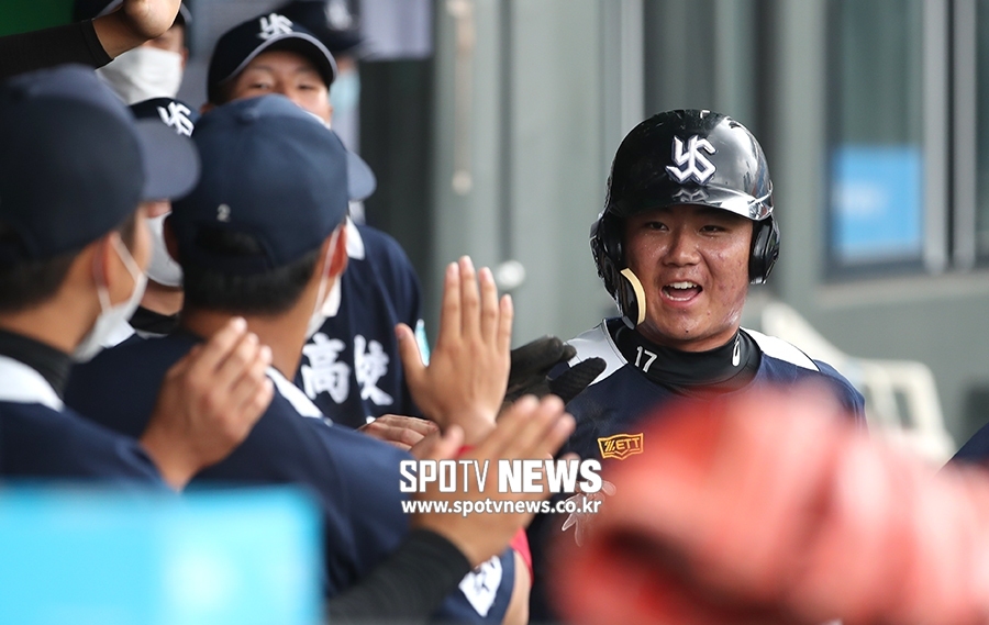 [청룡기] 막강 타격 유신고, 백송고에 8회 콜드게임 승 '준결승 합류'
