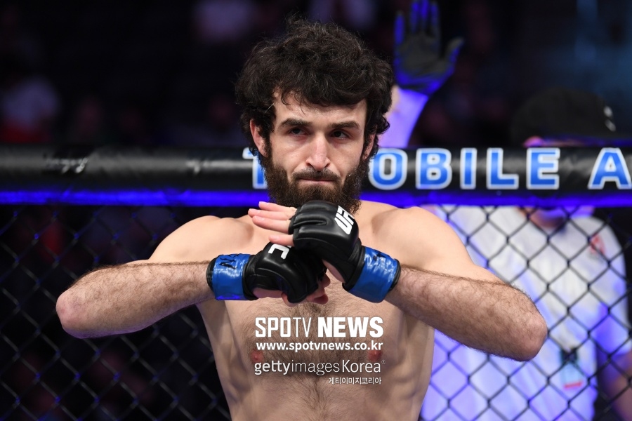 [오늘의 UFC(8/10)] 자빗, 훈련 중단…"8월 30일 안 싸운다"