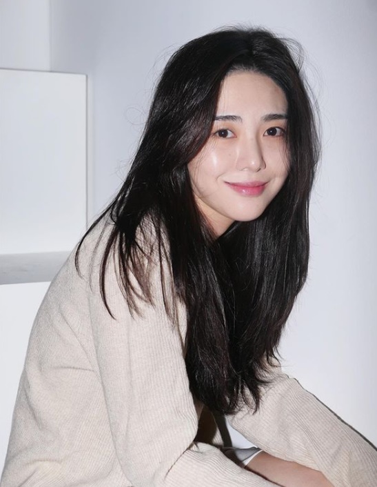 권민아 측 "SNS 삭제는 본인 판단…당분간은 치료에만 전념"[공식입장]