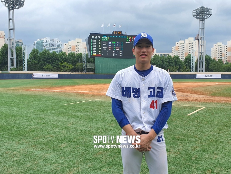 [대통령배] '담장 넘긴' 배명고 주한울 "목표는 외야 수비 No.1"