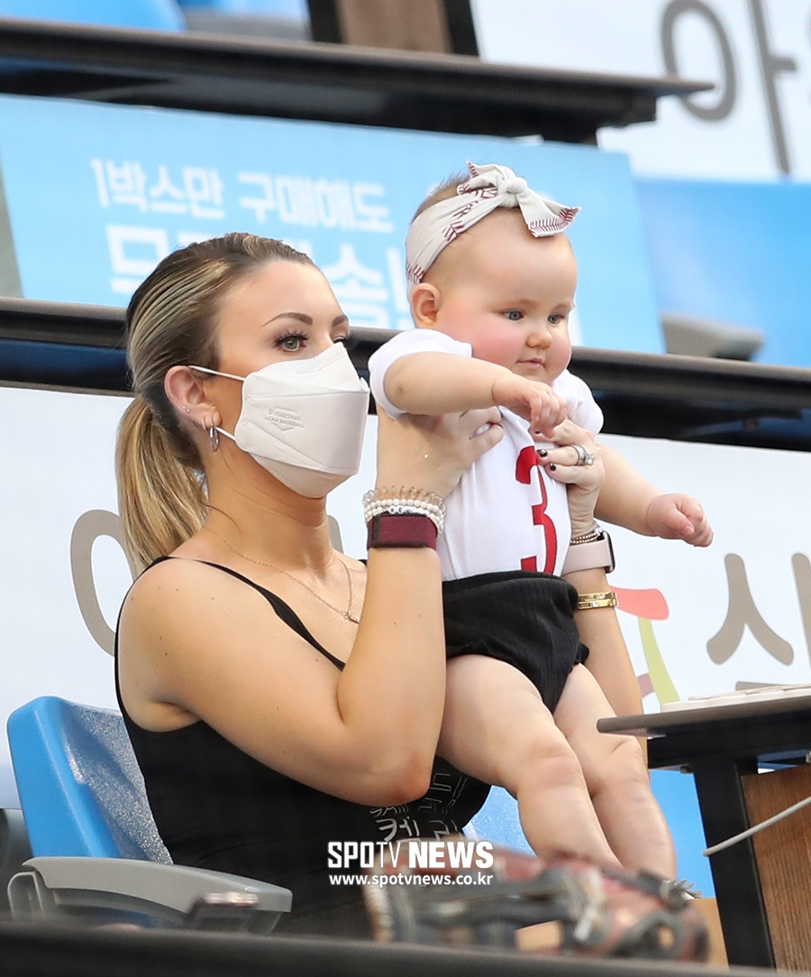 [포토S] '우리 아빠 켈리 파이팅'