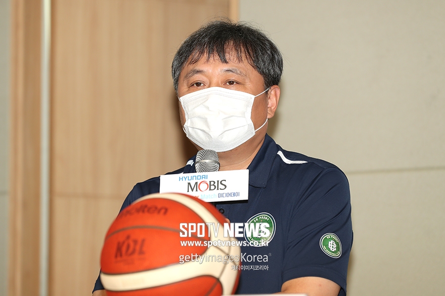 [포토S] 이상범 감독, "선수들 컨디션 굉장히 좋다"