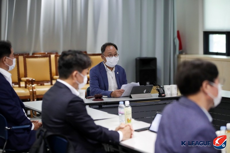 '코로나19' 강타…K리그 이사회, 선수단 잔여 기본급 삭감 10% 권고안 의결