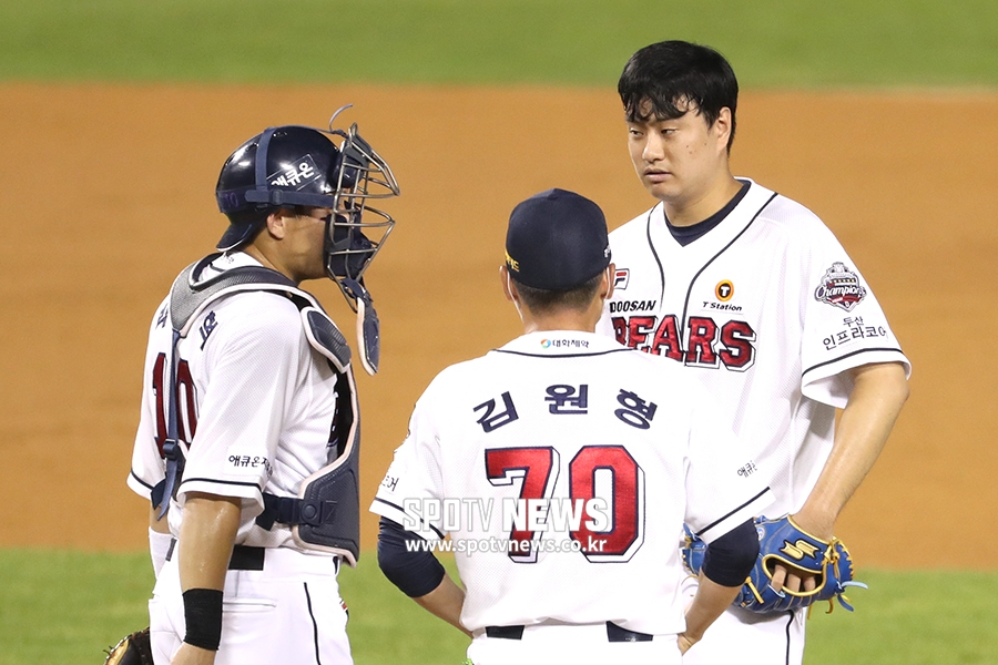 [포토S] 흔들리는 선발 이영하