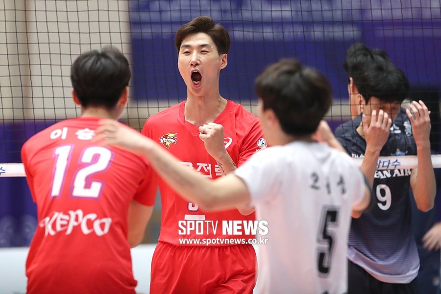 [포토S] 득점 성공한 한국전력 박철우