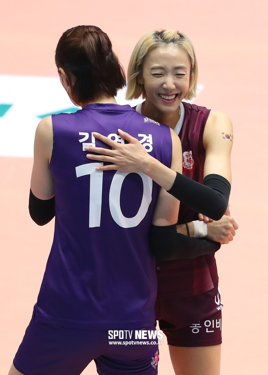 [포토S] 한송이, '연경아 보고싶었어'