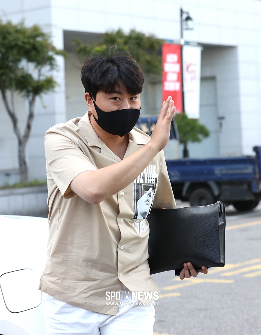 [포토S] 김호중, '콘서트 기대해주세요'