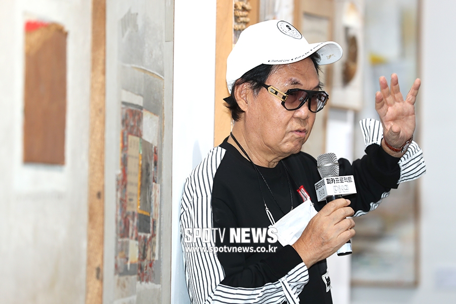 [포토S] 조영남, 대작 사기 혐의 무죄 판결 후 공식석상