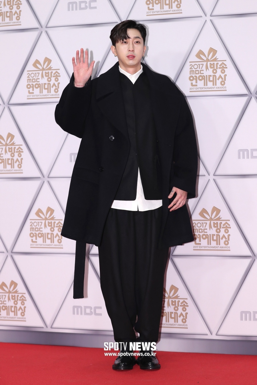 슬리피 "TS엔터 명예훼손? 할 말 많지만…법적으로 시비 가릴 것"[전문]
