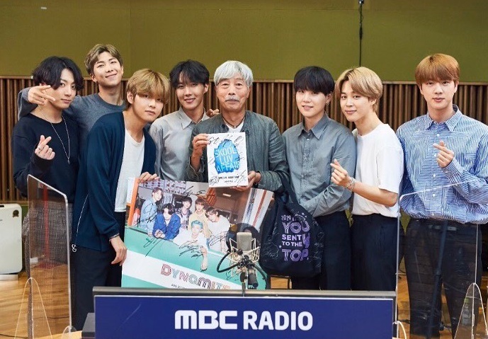 방탄소년단, 배철수도 응원한 그래미어워즈 수상 "韓의 한 줄기 빛"[종합]