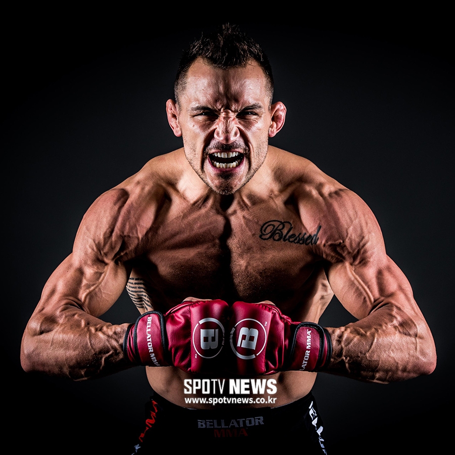 UFC, 절대강자 하빕의 대항마 영입…벨라토르 챔프 챈들러 계약