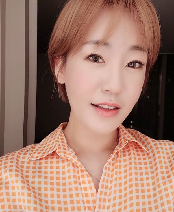 [단독]'보이스퀸' 정수연, 비연예인과 재혼…둘째 임신 '겹경사'