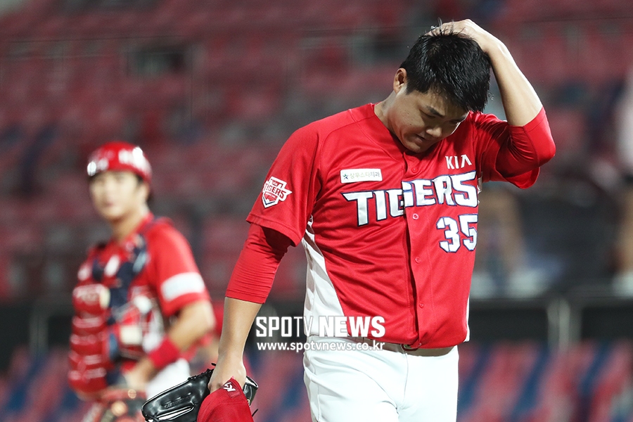 [포토S] 장현식, 브룩스 대체 선발 실패
