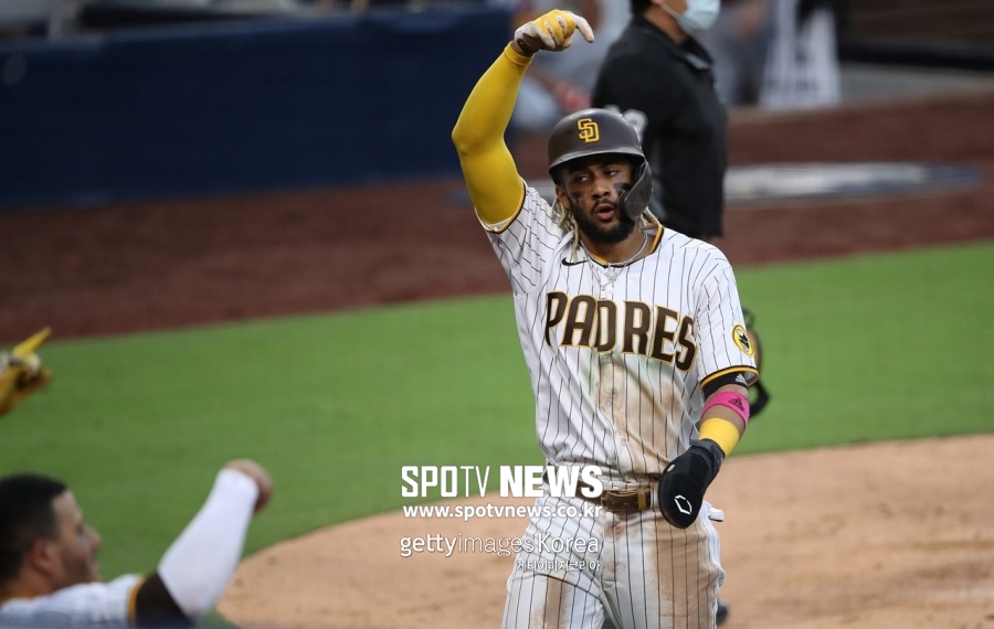 김광현 가을야구 여정 마무리…SD, STL 4-0 꺾고 NLDS 막차 탑승