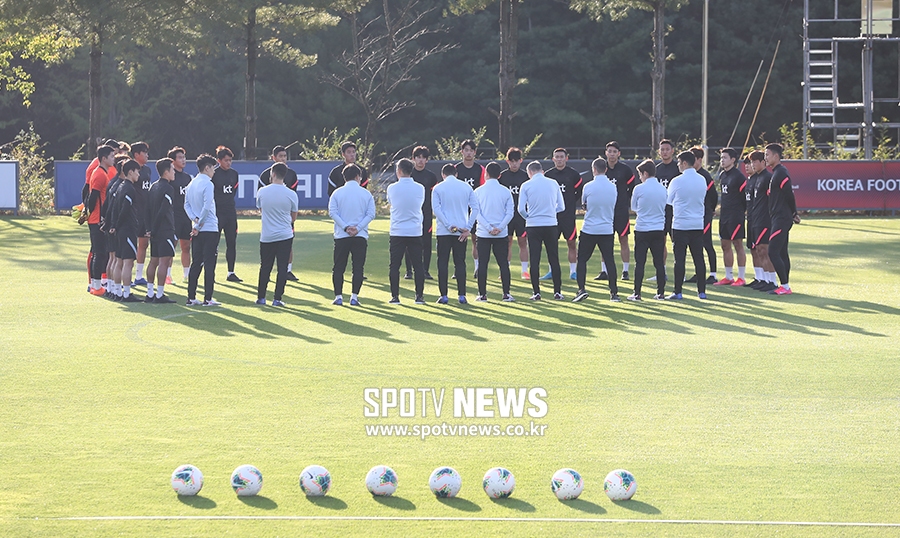 [포토S] 10개월 만에 미팅하는 A대표팀