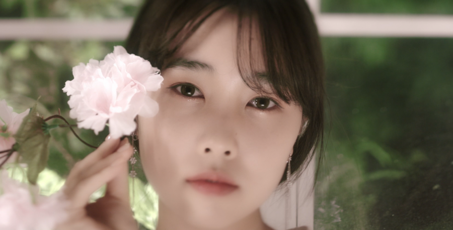 소녀시대 태연 동생 하연, 인공지능이 작곡한 노래로 7일 데뷔[공식]
