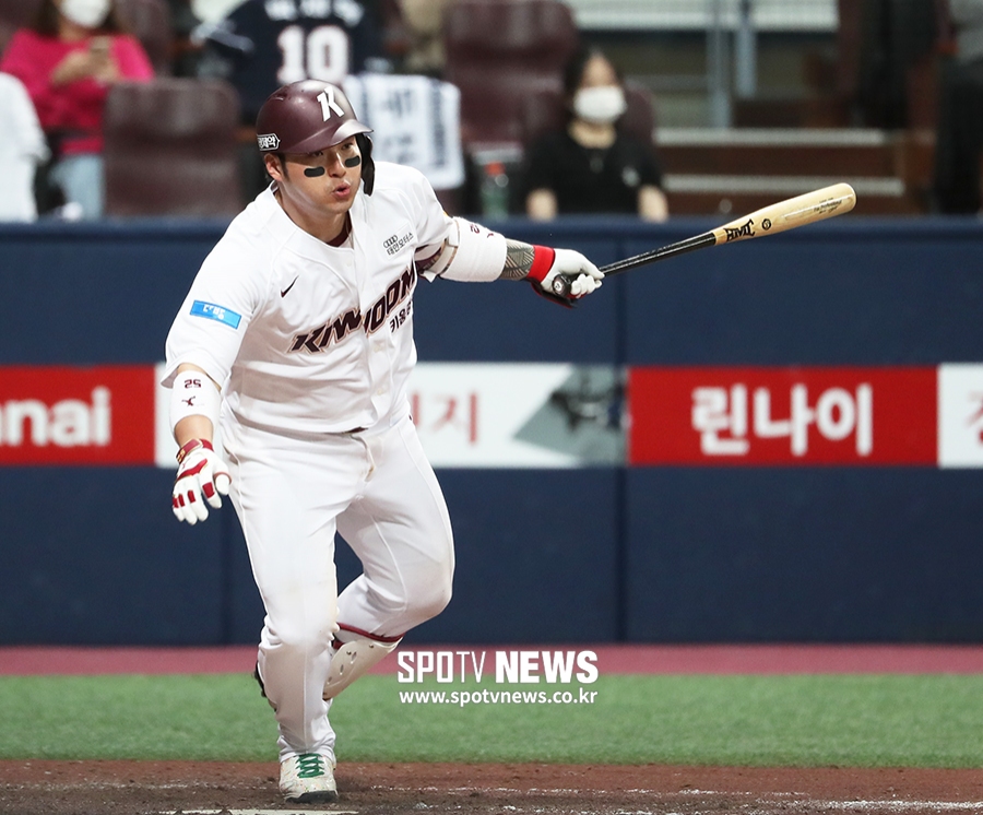 [포토S] 박병호, 개인 통산 1100번째 안타 달성!