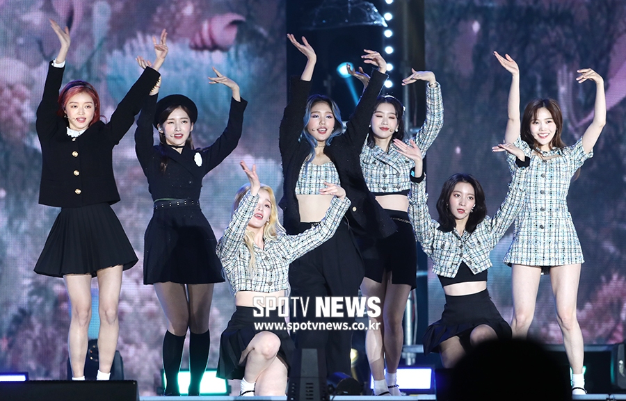 [포토S] 오마이걸, '살랑살랑'