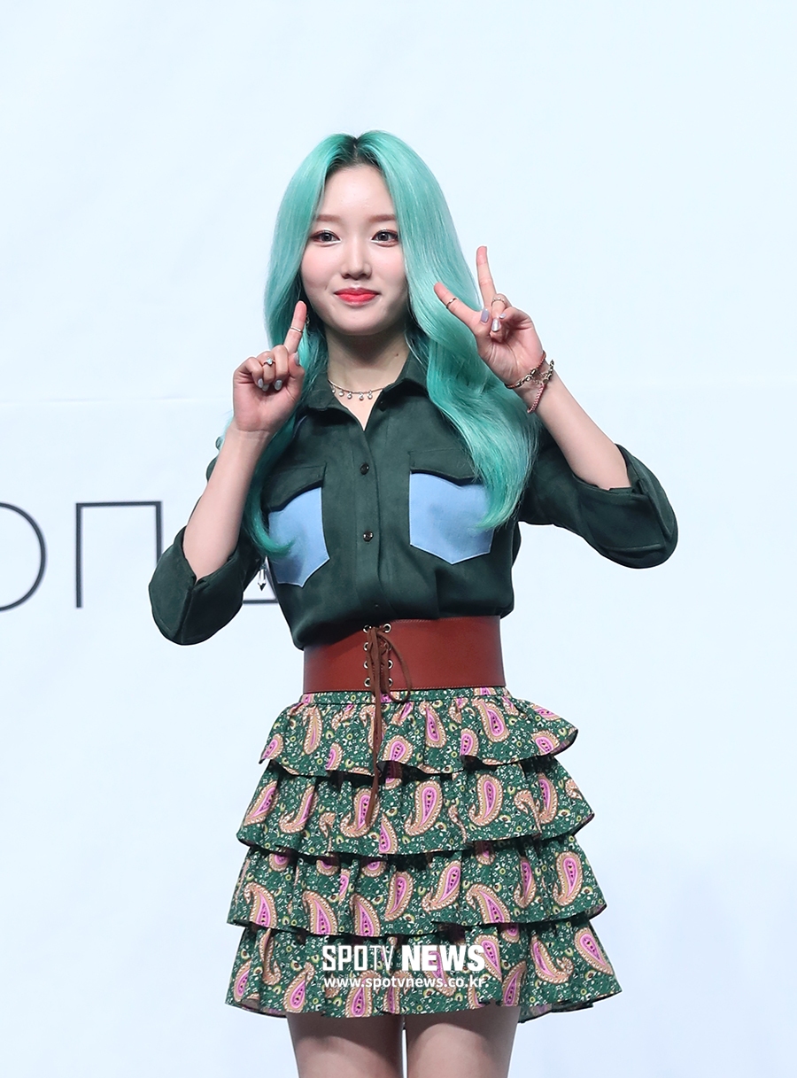 [포토S] '이달소' 고원, 깜찍한 인사