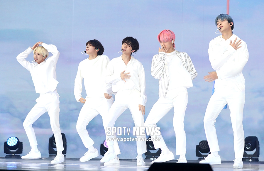[포토S] TXT, 새하얀 '청량돌'