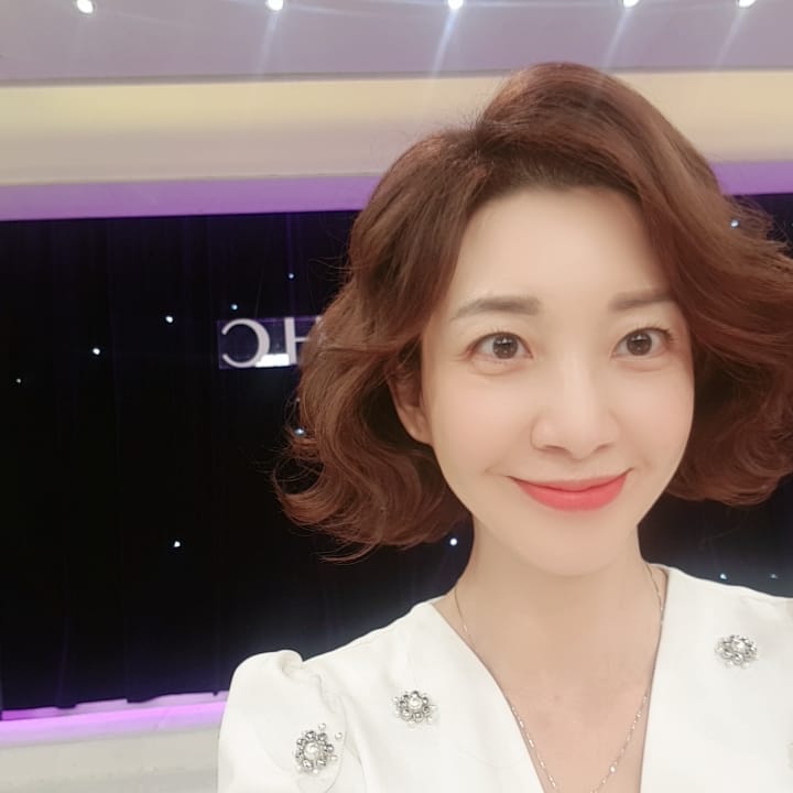 "가슴으로 낳은 딸들"…이아현, 세 번 결혼 실패에도 쏟아지는 응원 메시지[종합]