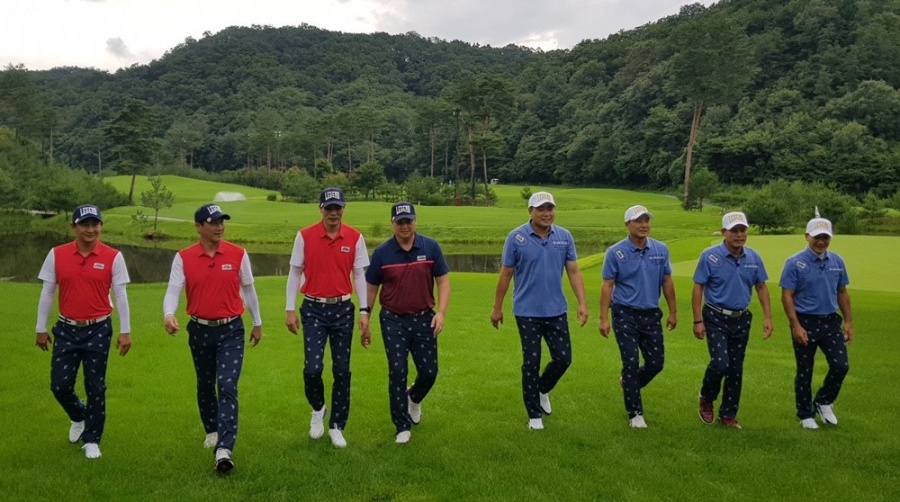 '맘스터치 레전드 빅매치6', 영웅들의 자존심 대결…감동‧재미 잡았다