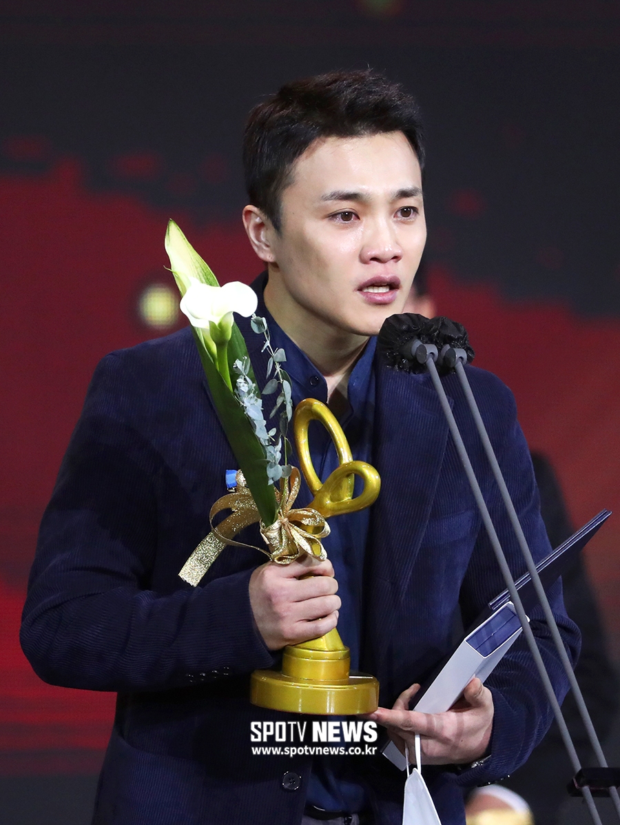 [포토S] 최영준, 눈물의 수상 소감