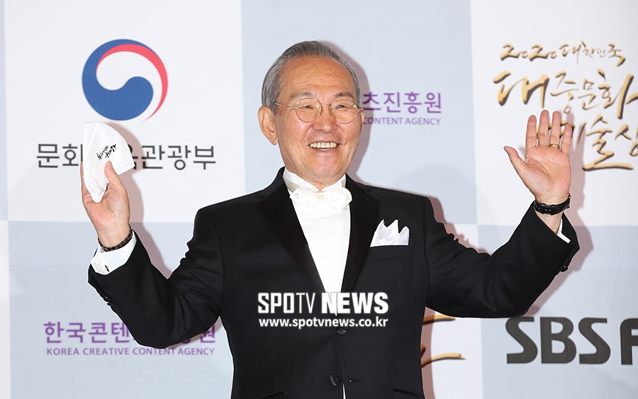 [포토S] 윤항기, 가요계의 레전드
